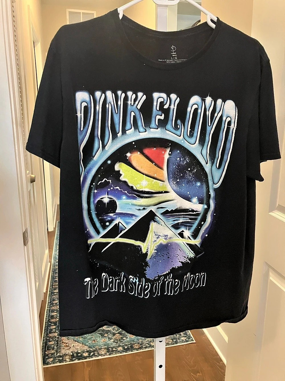 Pink Floyd Dark Side of the Moon Graphic Tee in Black Size Large